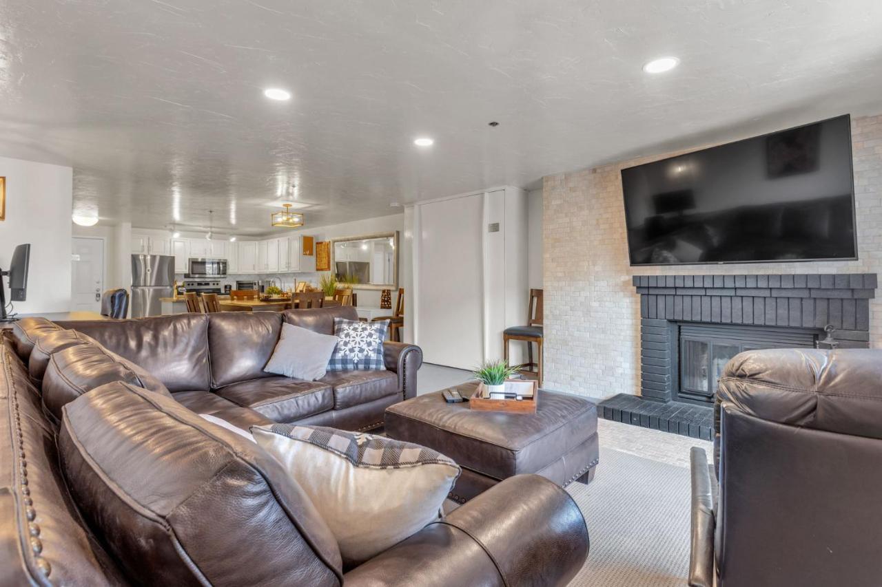 2Bd 2Ba Condo With Hot Tub And Pool Park City Bagian luar foto